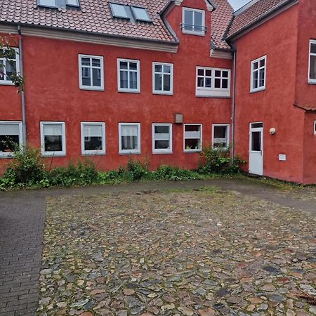 Paen Central Lejlighed Med Gratis Parkering Randers Eksteriør billede