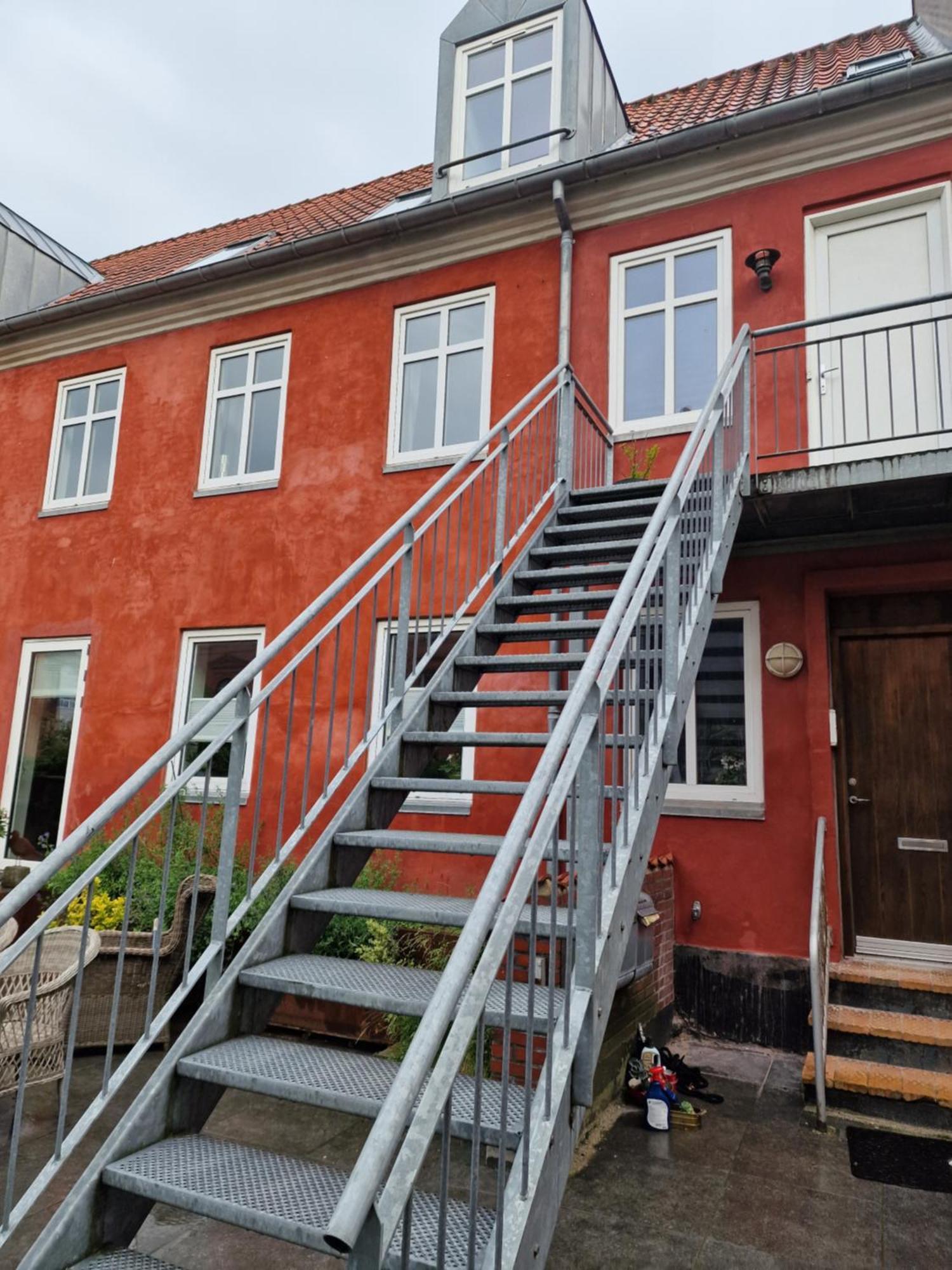 Paen Central Lejlighed Med Gratis Parkering Randers Eksteriør billede